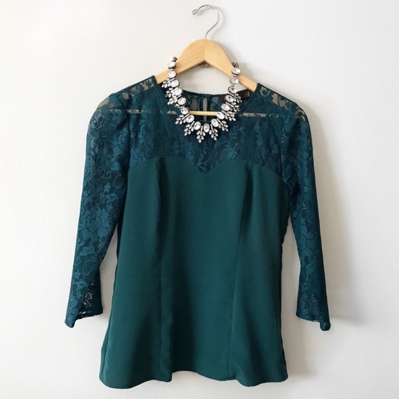 Crystal Statement Necklace - Picture 4 of 8